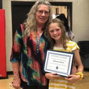 Meet your Posher, Vickie